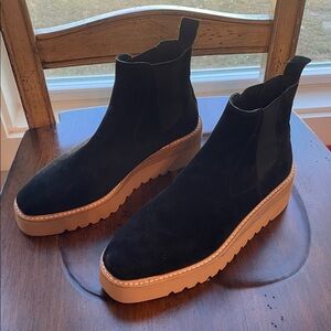 Silent Women's Black Suede Shoes